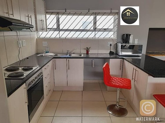 FAIRWAY-ESTATES2